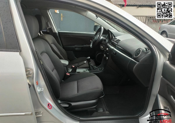 Mazda 3 cena 6900 przebieg: 194000, rok produkcji 2007 z Radzymin małe 529